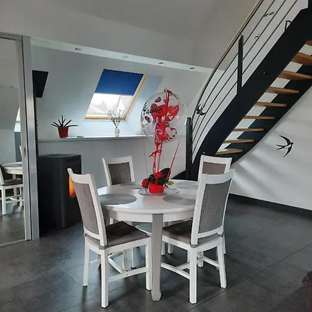 Au Bonheur Des Hirondelles