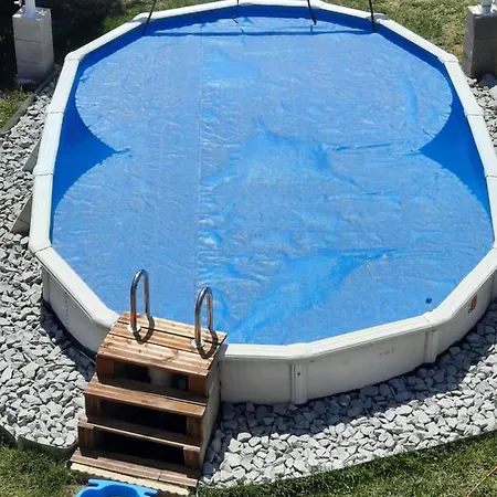 Au Bonheur Des Hirondelles * Kirrwiller