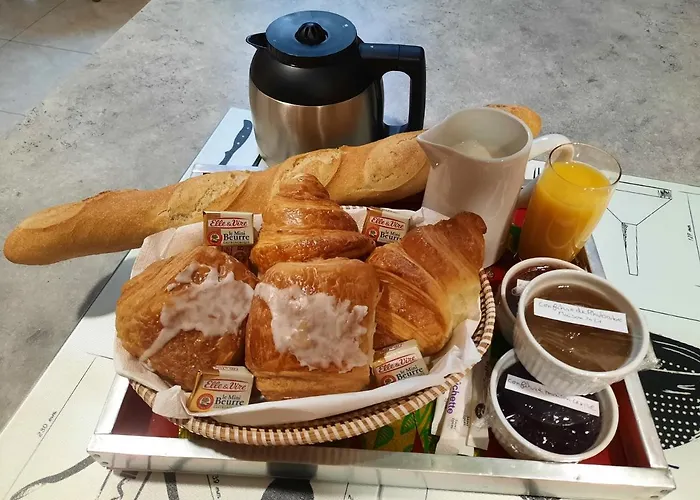 Au Bonheur Des Hirondelles *