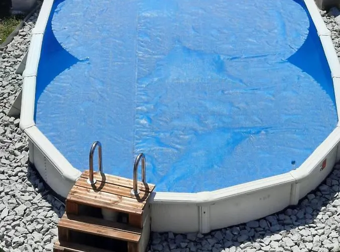 Au Bonheur Des Hirondelles * Kirrwiller