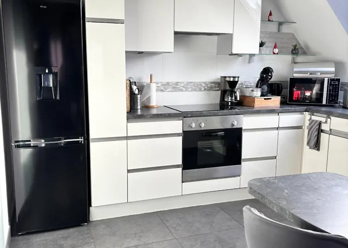 Au Bonheur Des Hirondelles